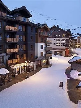 P&v Premium Arc 1950 Le Village *