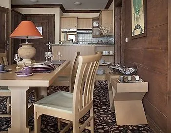 P&v Premium Arc 1950 Le Village سكن *